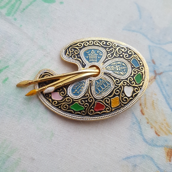 🌙Vintage Spanish Enameled Palette Brooch - Picture 2 of 6